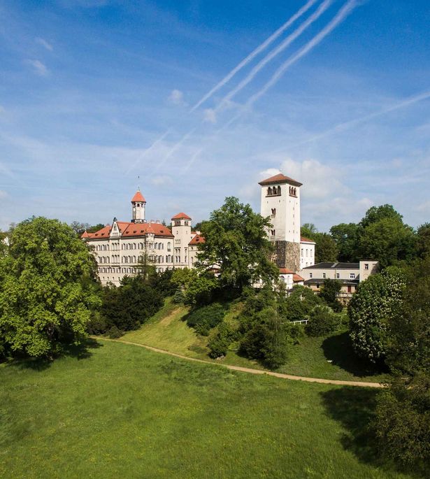 Schloss Waldenburg Schloss Waldenburg mit Schlosspark